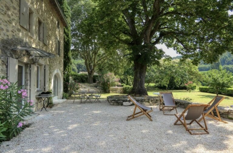 Le Mas des Oliviers jardin